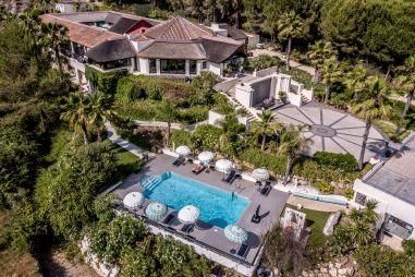 Kleinschalig luxe retreat voor Yoga, Healing, Pilates, Detox, Fitness of Ontspanning. Laagste prijzen en geen boekingskosten bij Puurenkuur.