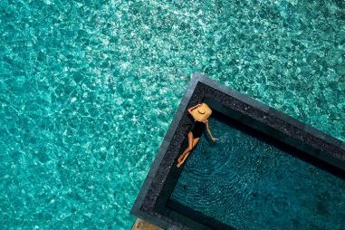 Ervaar de meest exclusieve wellnessresorts ter wereld. Van privévilla’s met zwembad tot spa-behandelingen van topklasse, ontspanning, luxe Ayurveda en gastronomische gezonde cuisine.