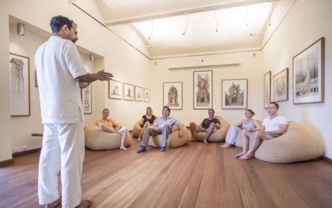 Image for Wat kunnen we doen om mentaal en fysiek gezond te blijven te midden van Corona?