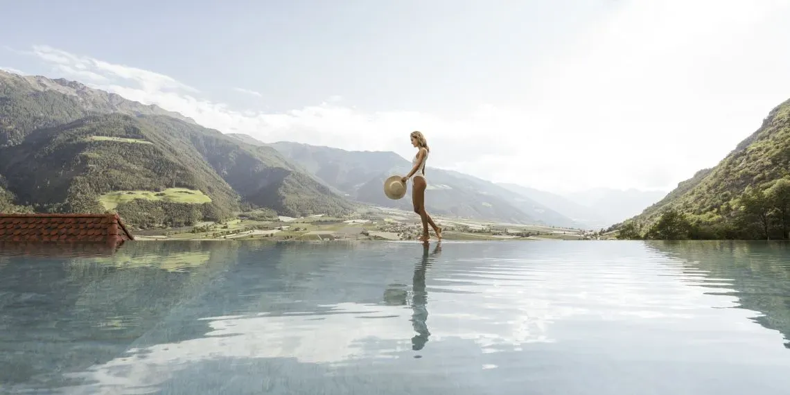 zwembad Preidlhof Luxury DolceVita Resort