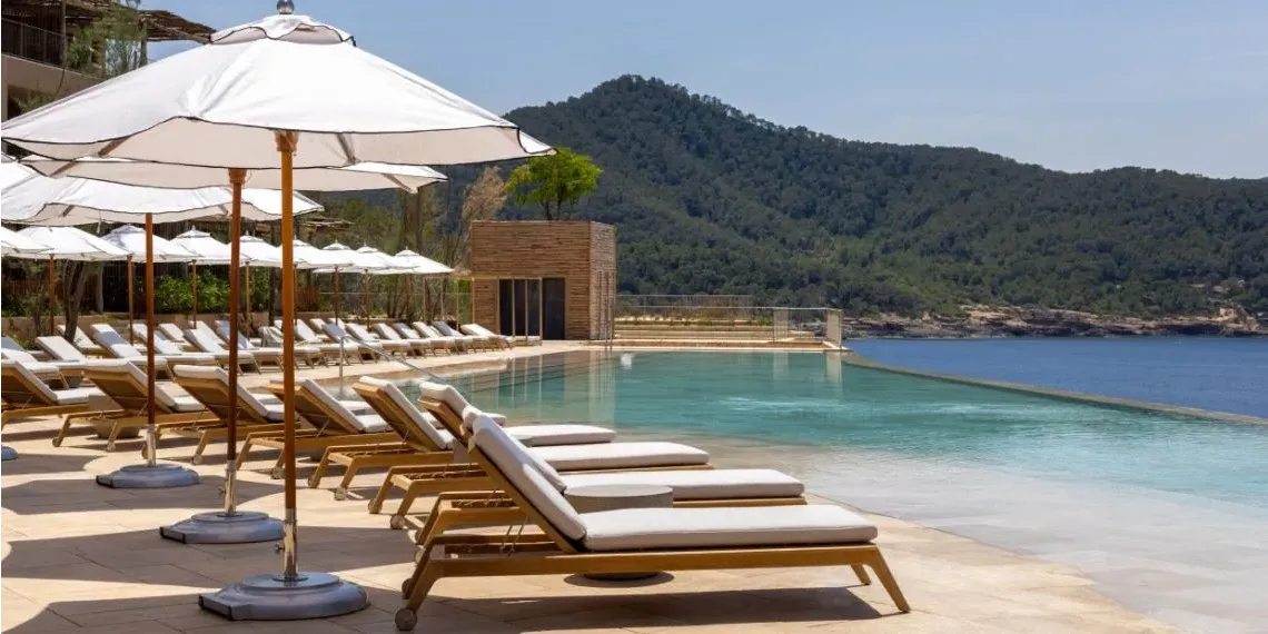 zwembad Six Senses Ibiza