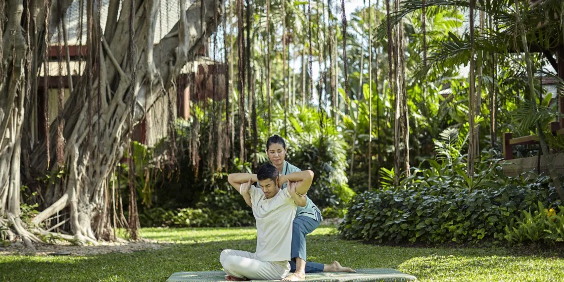 yoga Chiva-Som Health Resort