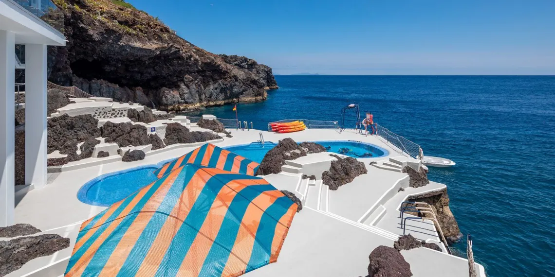 zwembad Hotel GaloMar Galo Resort Puurenkuur