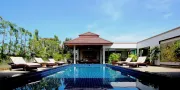 zwembad Phuket Cleanse