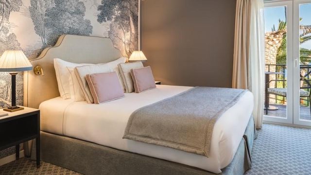 Longevity Senses Cascais | Deluxe Zeezicht