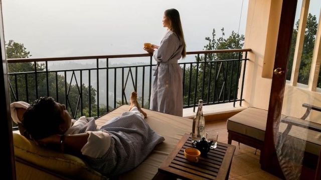 Deluxe Valley View Premium Floors Ananda in the Himalayas