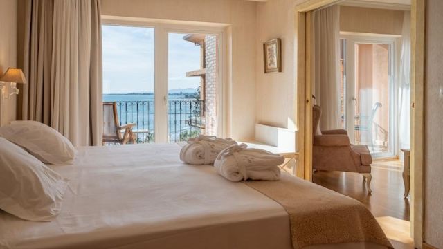 Superior kamer met woonkamer - Parasiet Wellness Clinic & Thalasso